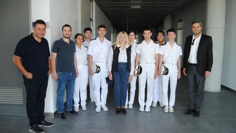 Mersinli Genç Denizciler İtalya’da Dünya Vatandaşı Olma Yolunda: Mersin’den 7 Öğrenci İtalya’da