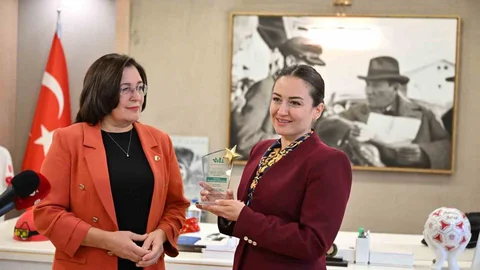 Antalya'da çevre ödülü kazandı