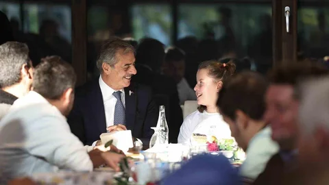 Sakarya'da Beyaz Baston Günü'nde görme engellilerle bir araya gelindi