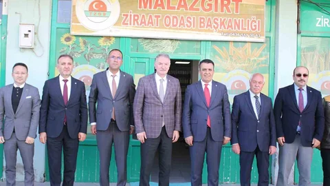 Muş’ta TMO Genel Müdürü Güldal, Malazgirt’te incelemelerde bulundu