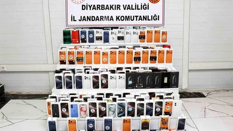 Diyarbakır'da kaçakçılık operasyonlarında 29 şüpheli hakkında işlem yapıldı.