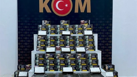 Kars'ta 100 bin boş makaron ele geçirildi