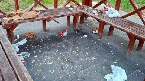 Tekirdağ'da sahil kirliliği endişe veriyor