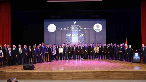 Erzincan'da Türkleşme ve İslamlaşma Sempozyumu düzenlendi