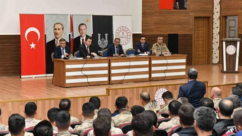 Şanlıurfa'da Okul Güvenliği Değerlendirme Toplantısı