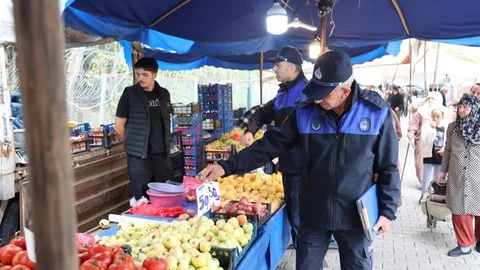 Kartepe'de pazar denetimi