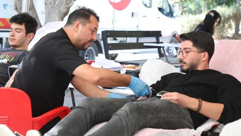 Tarsus Üniversitesi Öğrencileri Kan Bağış Kampanyasına Destek Verdi