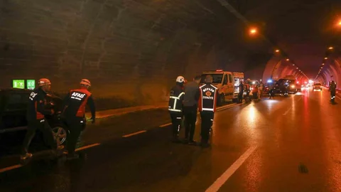 Bitlis'te trafik kazası tatbikatı düzenlendi