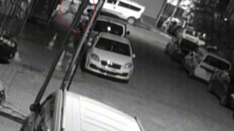 İstanbul'da Hakan Tosun'un dövülerek öldürülmesiyle ilgili yeni görüntüler gün yüzüne çıktı.