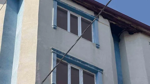 Iğdır'da bina sakinleri korku dolu anlar yaşadı