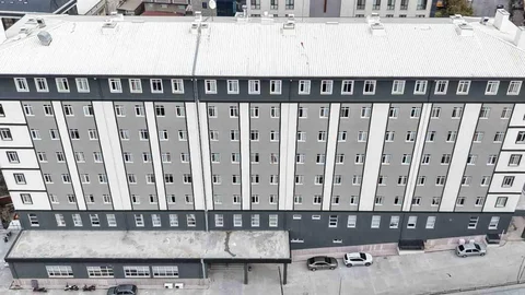 Bağcılar'da Yükseköğretim Erkek Öğrenci Yurdu hizmete girdi