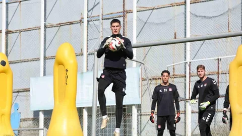 Sivasspor, Ankara Keçiörengücü maçı için yoğun hazırlık yapıyor.