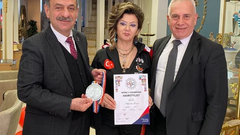 Denizli'de Dünya 2.'si Kuaför