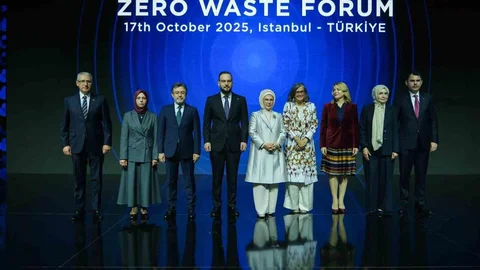 TÜRGEV Başkanı Yılmaz'dan gençlere önemli mesajlar