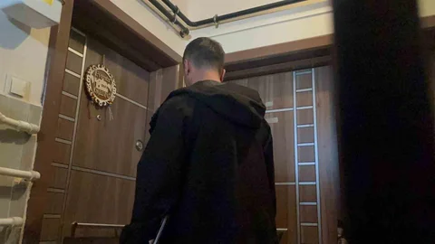 Eskişehir'de çocuğunu döven babanın evi ziyaret edildi