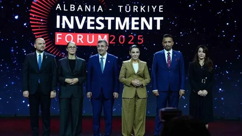 Tiran'da ikili ticaret hedefi 2 milyar dolar