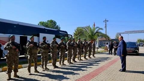 Aydın'da Özel Harekat Polisleri Suriye'ye uğurlandı
