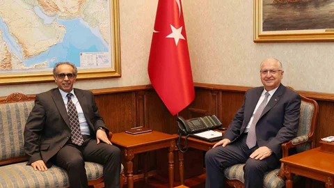 Milli Savunma Bakanı Güler, Kuveyt'in Büyükelçisi'ni ağırladı
