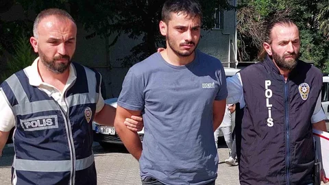 Samsun'da çay içmeye gittikleri evde bir gencin ölümüyle ilgili 2 kişiye müebbet hapis cezası verildi.