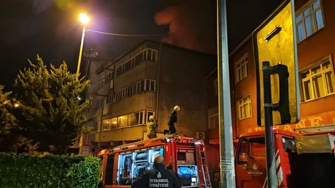 Beyoğlu'nda yangın paniği yaşandı