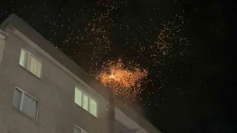 Çorlu'da Bacadan Alev Püskürdü