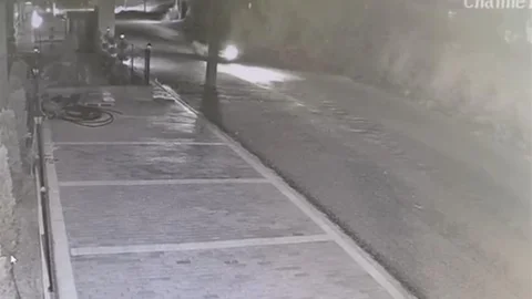 Antalya'da Balkona Mermi İstinat Eden Şahıs Yakalandı