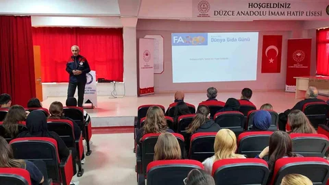 Düzce'de öğrenciler gıda okuryazarlığı eğitimi aldı