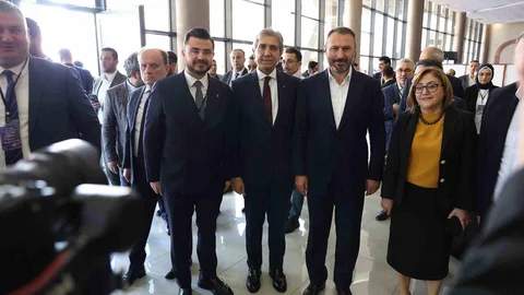 Kayseri'de Yerel Yönetimler Toplantısı