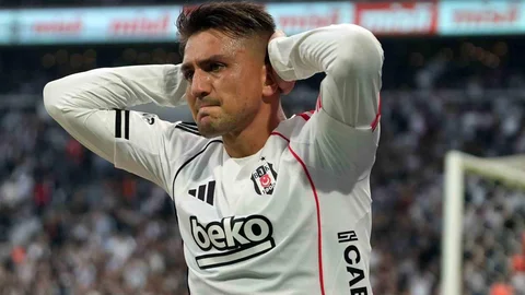 İstanbul'da Beşiktaş, Gençlerbirliği'ne 2-1 mağlup oldu