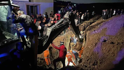 Mudanya'da göçük altında kalan 2 kardeş hayatını kaybetti