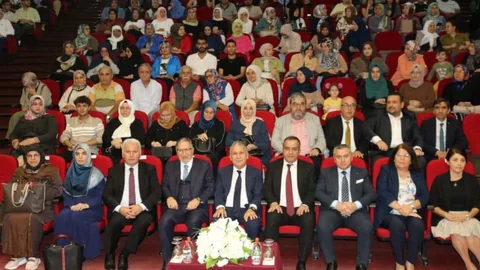 Mersin'de "Mutlu Bir Yuva, İslam’da Aile" Konferansı Gerçekleştirildi