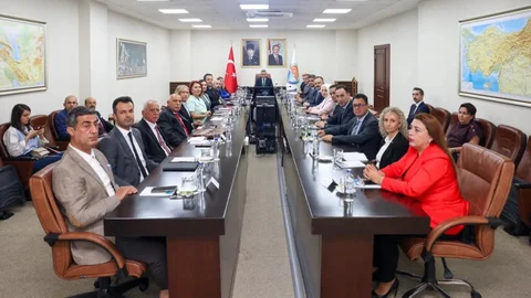 Mersin'de İl Tanıtım ve Geliştirme Kurulu Toplantısı