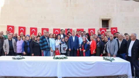 Kiremithane Mahallesi Halkı Vali Toros’u Konuk Etti