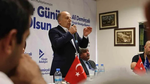 Yüreğir Belediye Başkanı Demirçalı : "Muhtarlar vatandaşın dertlerine uzanan ilk kumu görevlileridir"
