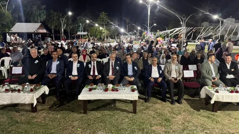 Bozyazı'da Peygamberimiz ve Aile Ahlakı Konulu Konferans Verildi