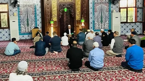 Tarsus Müftülüğünden Sabah Namazı Buluşması