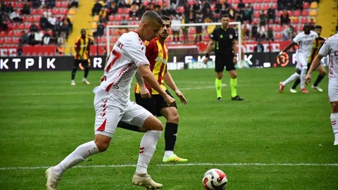 Kayseri'de Kayserispor, Samsunspor'a 3-1 mağlup oldu