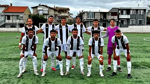 İzmir'de Çeşme Belediyespor 1-1 berabere kaldı