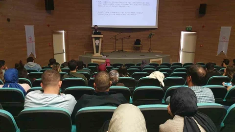 Düzce'de ruh sağlığına erişim eğitimi düzenlendi