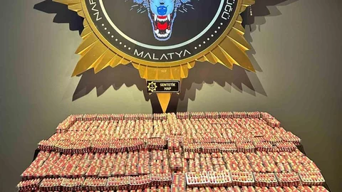 Malatya’da torbacı operasyonu: 22 bin 440 hap ele geçirildi