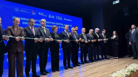 Bakan Kacır: "Kritik alanlarda dışa bağımlılığı azaltacağız"