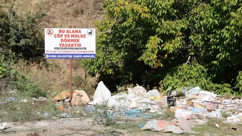 Duyarsız vatandaşlar uyarı tabelalarına aldırış etmedi