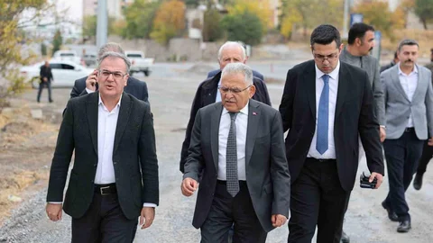 Hacılar'da Kayseri Caddesi'nde büyük yenileme çalışmaları
