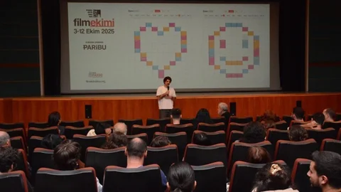 Eskişehir'de "Cam Sehpa" Filmi Gösterildi
