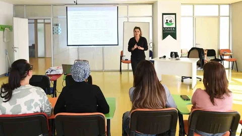 Bursa'da meslek edindirme kursları hizmete girdi