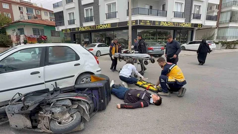 Aksaray'da motosiklet ve otomobil çarpıştı