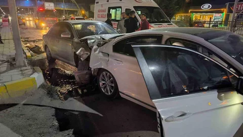 Van'da zincirleme trafik kazası