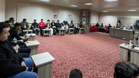 Bayburt'ta Doğu Türkistan'daki zulüm ele alındı