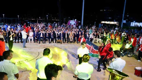 Mersin'de Dünya Bedensel Engelliler Plaj Oyunları Başladı