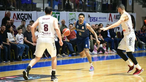 Çayırova Belediyesi Basketbol Takımı, Bandırma Bordo'yu mağlup etti